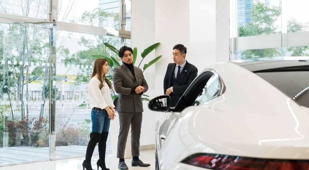 Mẫu câu giao tiếp tiếng Anh bán hàng hay gặp, tăng khả năng chốt sale