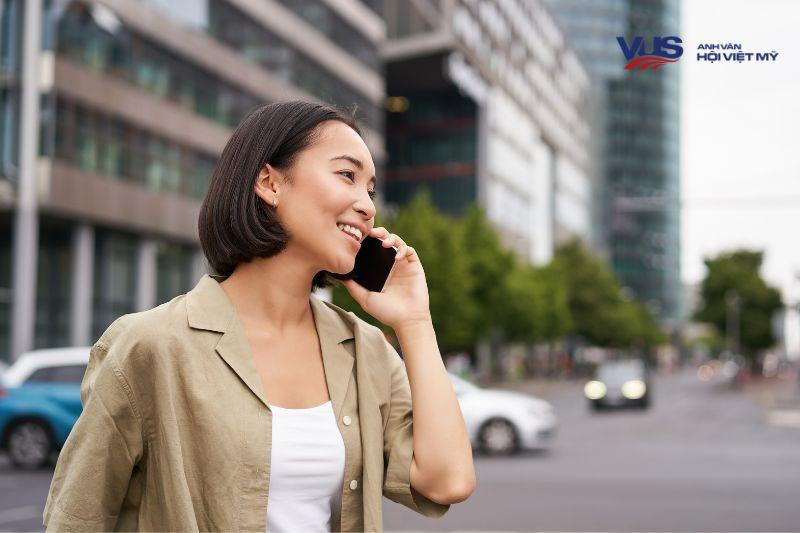 Hội thoại qua điện thoại bằng tiếng Anh