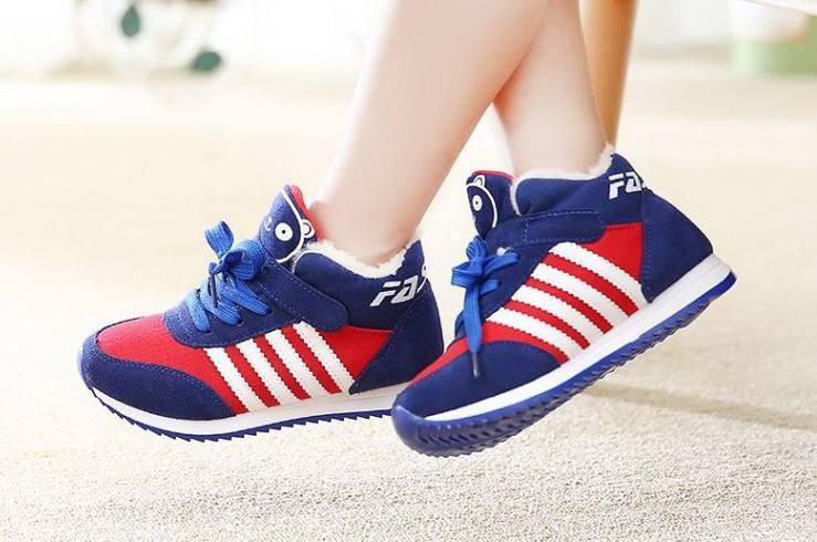 Tiếng Anh giao tiếp bán hàng giày dép