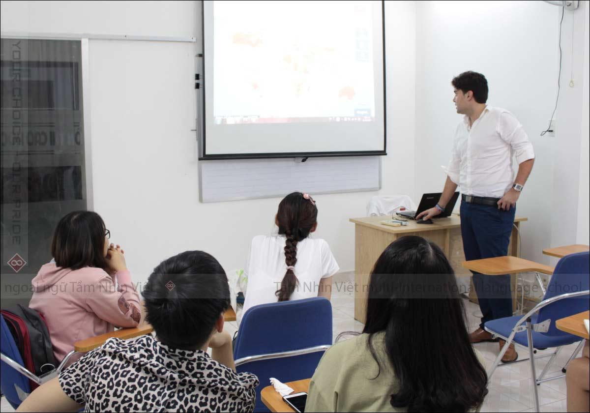 Trung tâm tiếng Anh uy tín tại quận 10