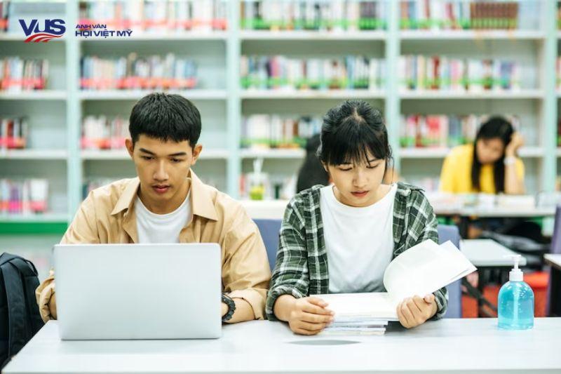 Từ vựng tiếng anh lớp 8