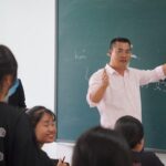 Học Trung cấp tiếng Nhật nên hay không, học xong làm gì?