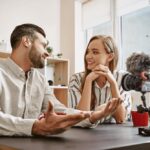 Các chủ đề khi nói chuyện với người nước ngoài