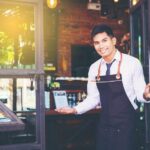 Những Đoạn Hội Thoại Tiếng Anh Trong Nhà Hàng