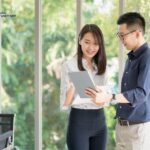 Top 5 ví dụ và cách luyện Nghe hội thoại tiếng Anh theo chủ đề