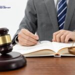 100+ từ vựng và mẫu câu tiếng Anh chuyên ngành Luật thông dụng